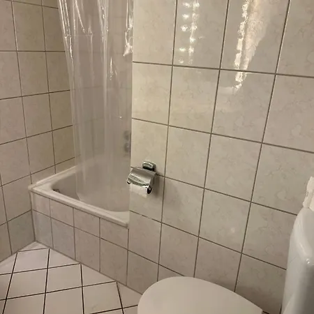 Self Check In Hotel - Guenstig & Flexibel Tageweise Und Wochenweise Moeglich Hotel Heiligenhaus