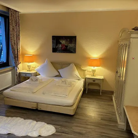 Check In - Guenstig & Flexibel Tageweise Und Wochenweise Moeglich 4* הייליגנהאוס