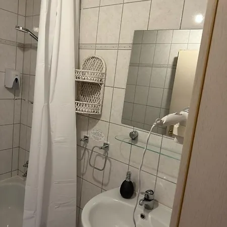 Check In - Guenstig & Flexibel Tageweise Und Wochenweise Moeglich
